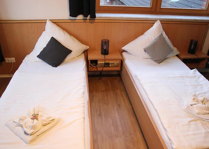 Olympia & Restaurant