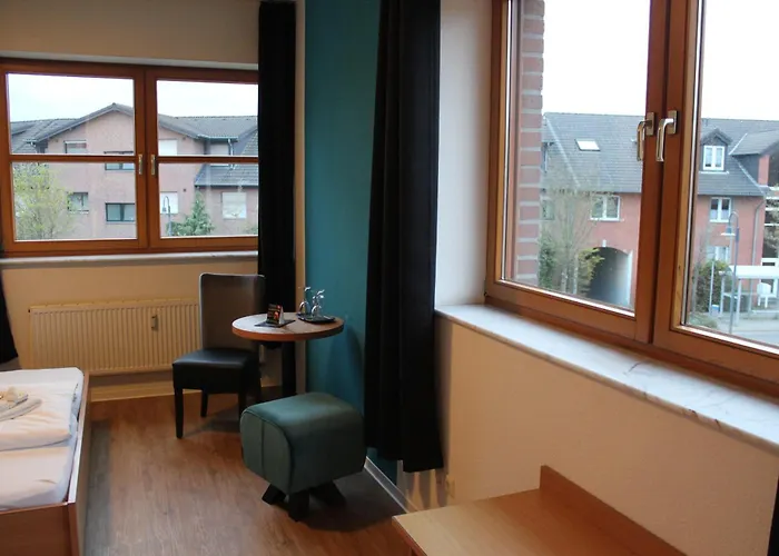 Olympia & Restaurant Szálloda Inden