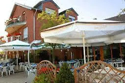 Olympia & Restaurant Hotel 3*